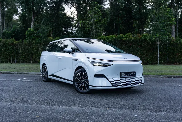 XPENG X9 Long Range Review: The Jetsons’ Family Transport