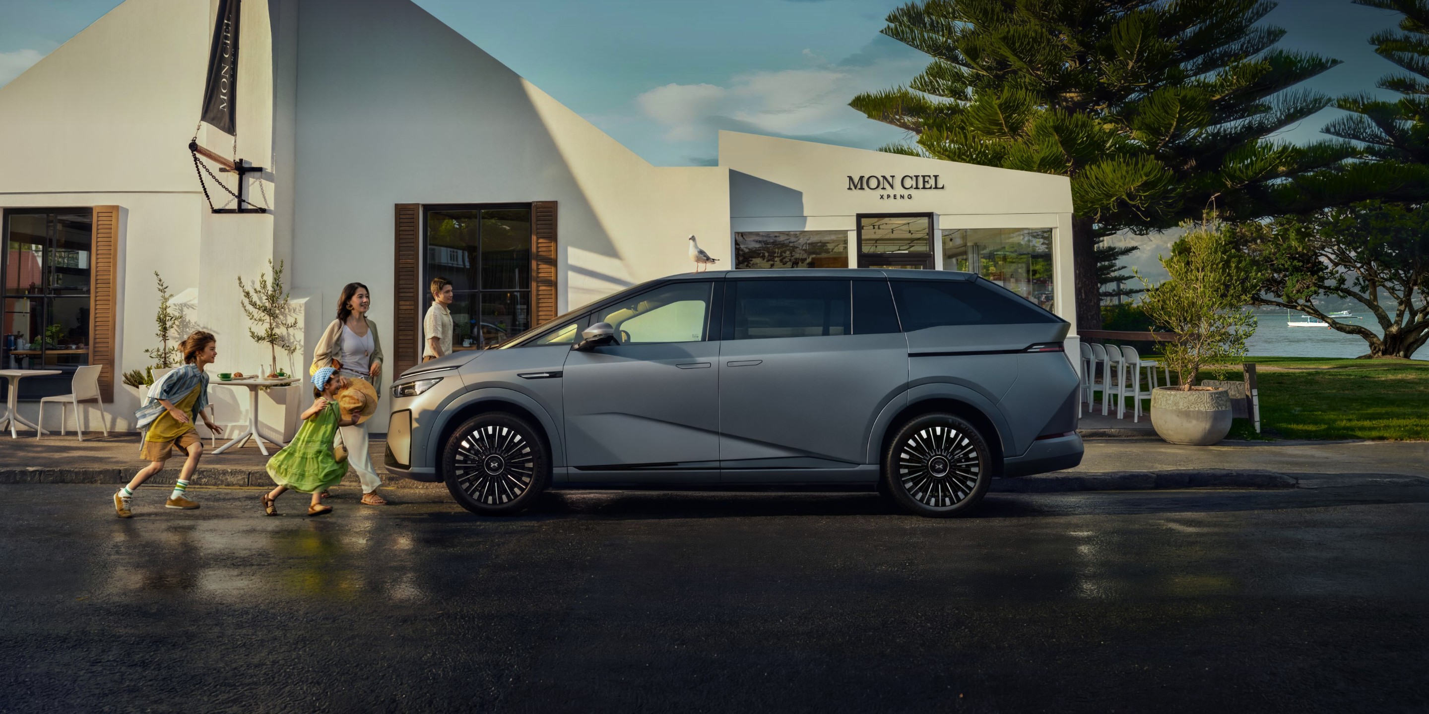 XPENG X9 hero exterior